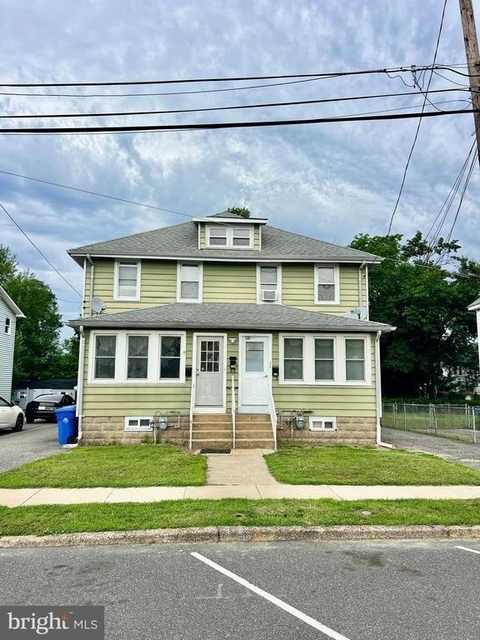 25 College Avenue - Photo 1