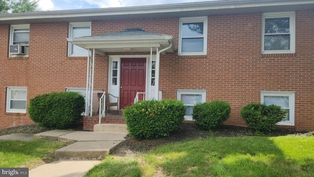 5 W Magnolia, Avenue - Photo 1