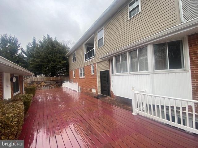 7307 Brooklyn Bridge Road - Photo 1