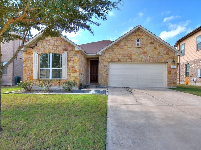 2717 Claremont Ct - Photo 1