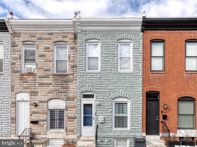 112 Decker Avenue - Photo 1