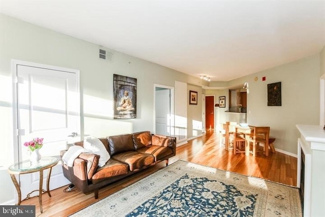 715 6th Street Nw - Photo 1