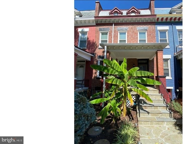 615 Lamont Street Nw - Photo 1