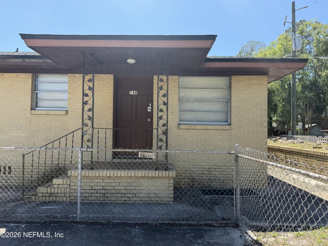 740 Ernona Street - Photo 1