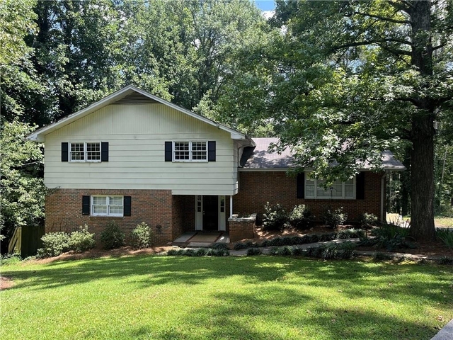 2745 Cardinal Lake Circle - Photo 1
