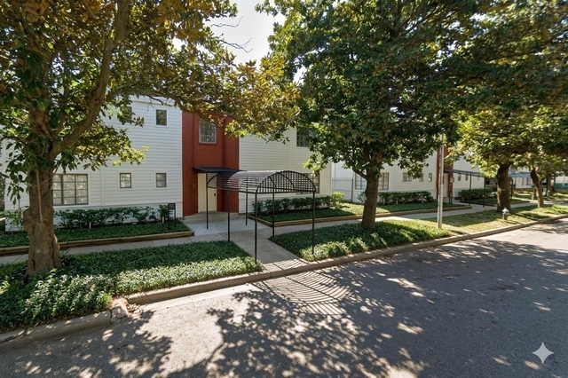 5607 Jackson Street - Photo 1