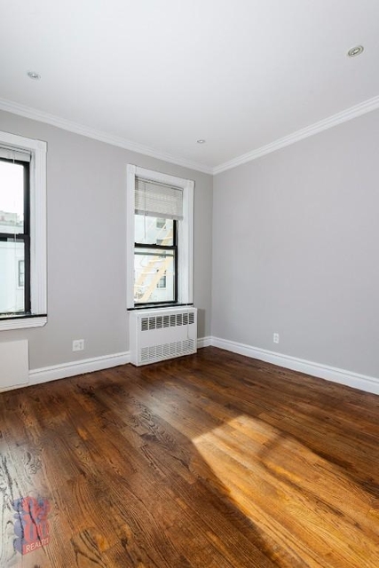 213 East 26th Street - Photo 1