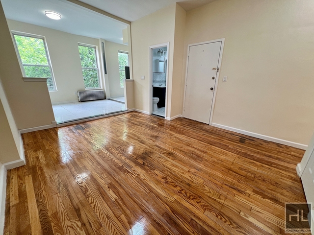606 5 Avenue - Photo 1