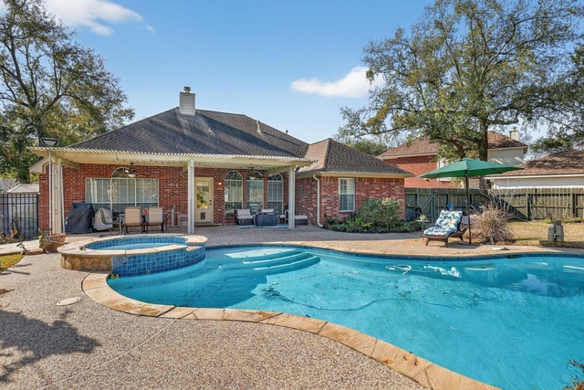 502 Ernst Court - Photo 1