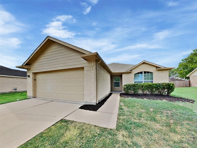 3906 Hawthorne Glen Court - Photo 1