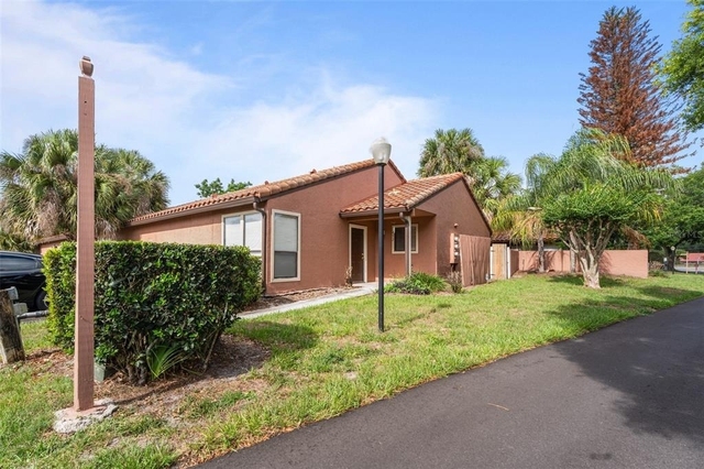 652 Saint Jhons - Photo 1