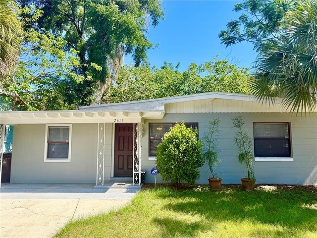 2619 E Washington Street - Photo 1