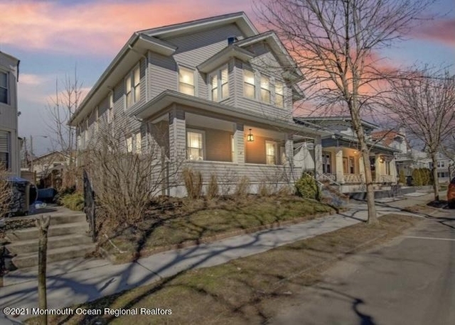 907 Bergh Street - Photo 1