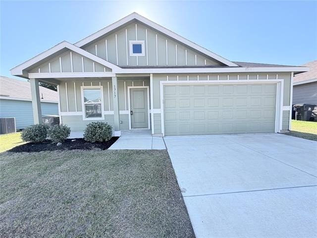 1717 Round House Lane - Photo 1