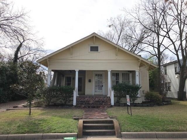 607 W Hunt Street - Photo 1