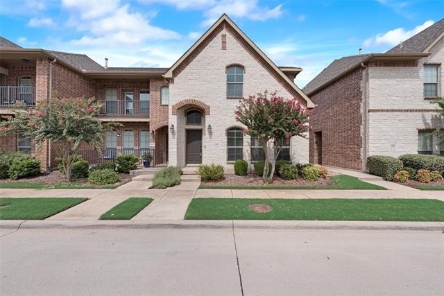 4281 Comanche Drive - Photo 1