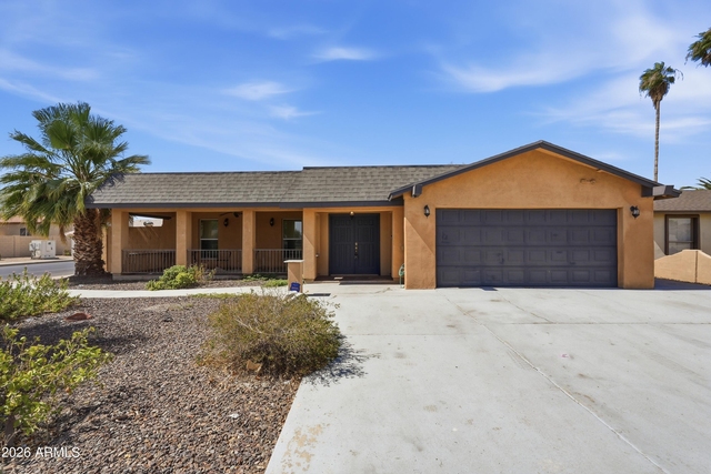 5654 W Mountain View Road - Photo 1