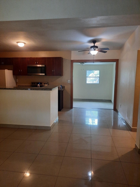 4350 Ne 18th Avenue - Photo 1