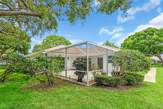 7904 Chapman Oak Court - Photo 1