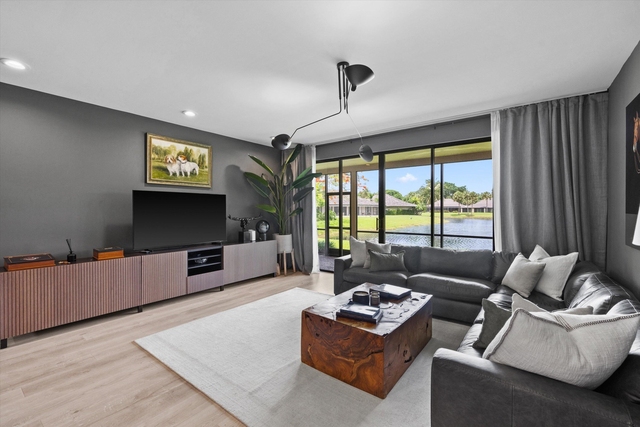 11842 Pebblewood Drive - Photo 1