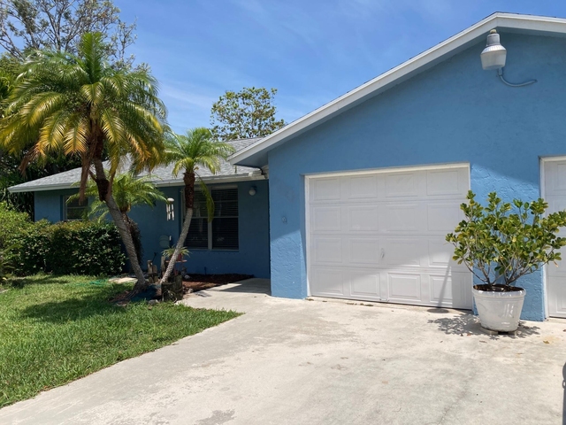 9627 Se Crest Court - Photo 1