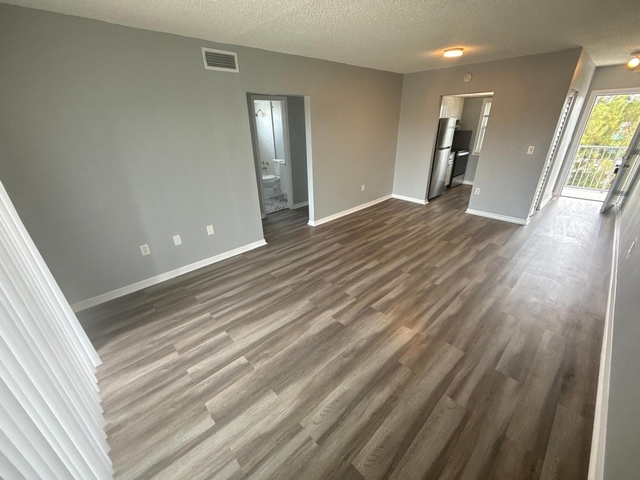 2605 Nw 135th Street - Photo 1