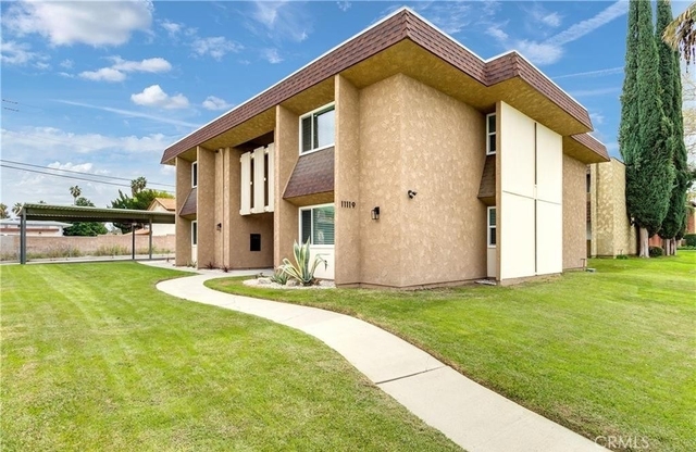 11119 Poplar Street - Photo 1