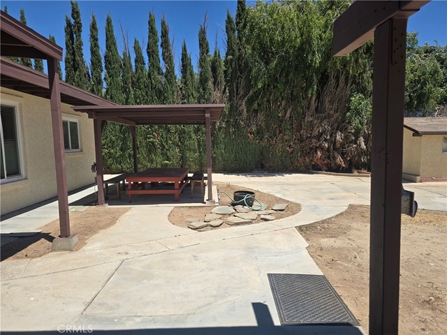7215 Lyons - Photo 1
