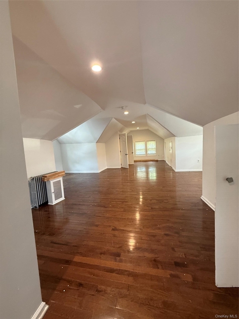 13746 Bedell Street - Photo 1