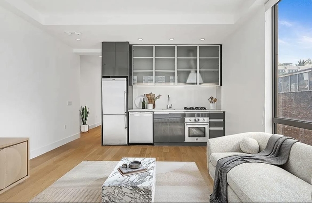 44-15 Purves Street - Photo 1