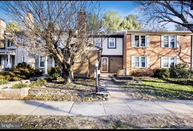 9612 9612 Hillock Court - Photo 1
