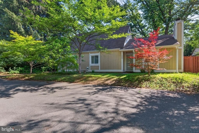 11306 Geddys Court - Photo 1