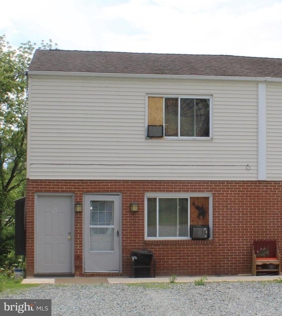 110 Griffith Road - Photo 1