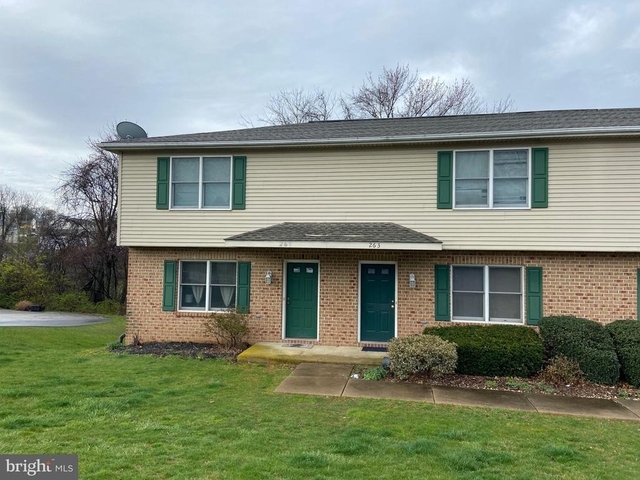 261 Ark Drive - Photo 1