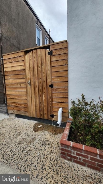 1912 S 19th Street - Photo 1