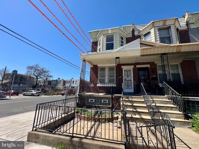 1500 N Frazier Street - Photo 1