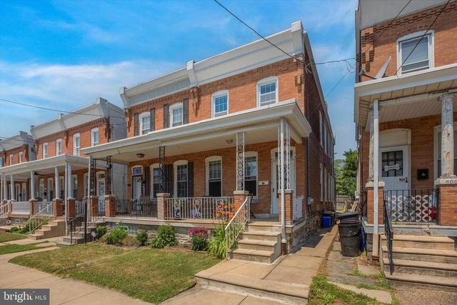 460 Martin Street - Photo 1