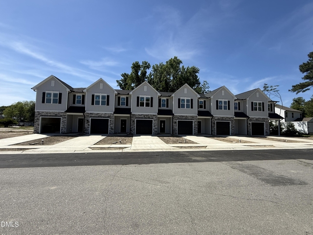 500 S Ryals Street - Photo 1