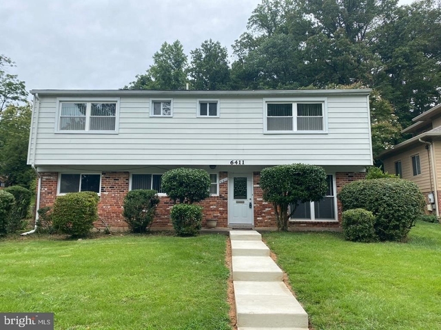 6411 E Halbert Road - Photo 1