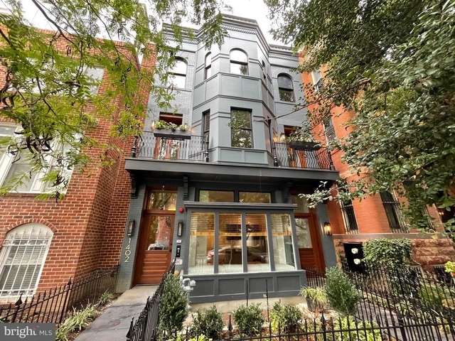 1402 12th Street Nw - Photo 1