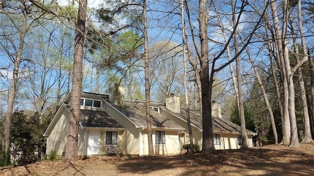 966 Amberly Drive - Photo 1