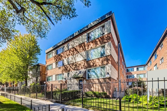 6000 N Winthrop Avenue - Photo 1
