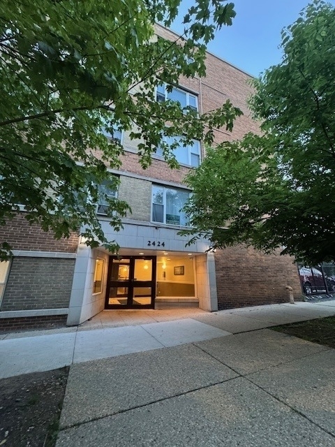 2424 W Estes Avenue - Photo 1