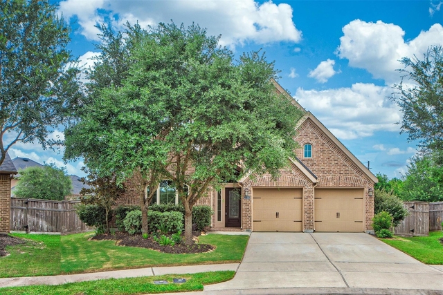 27106 Cross Pointe Court - Photo 1