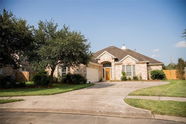 2032 Cork Street - Photo 1