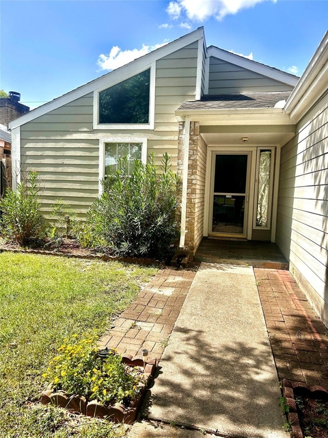 11718 Zarroll Drive - Photo 1