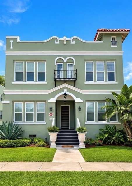 2014 Jackson Street N - Photo 1