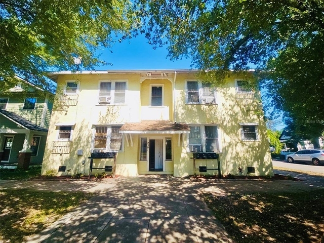 2301 N Jefferson Street - Photo 1