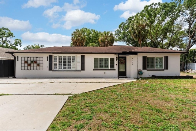 4104 W Knights Avenue - Photo 1
