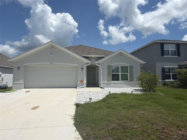 4703 Sw 85th Place - Photo 1